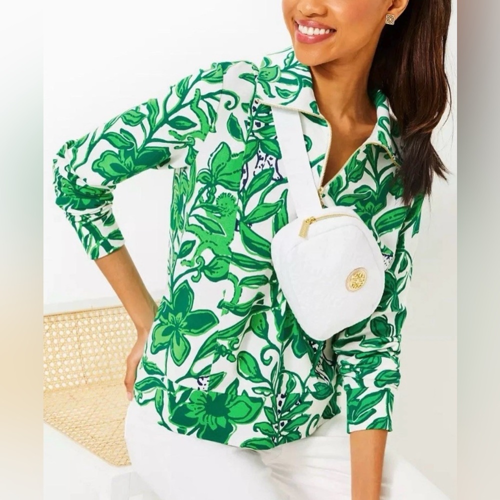 NWOT Lilly Pulitzer Luxletic Regate Jacket Lil Escape Plan Size Large Brand New! - Picture 4 of 13